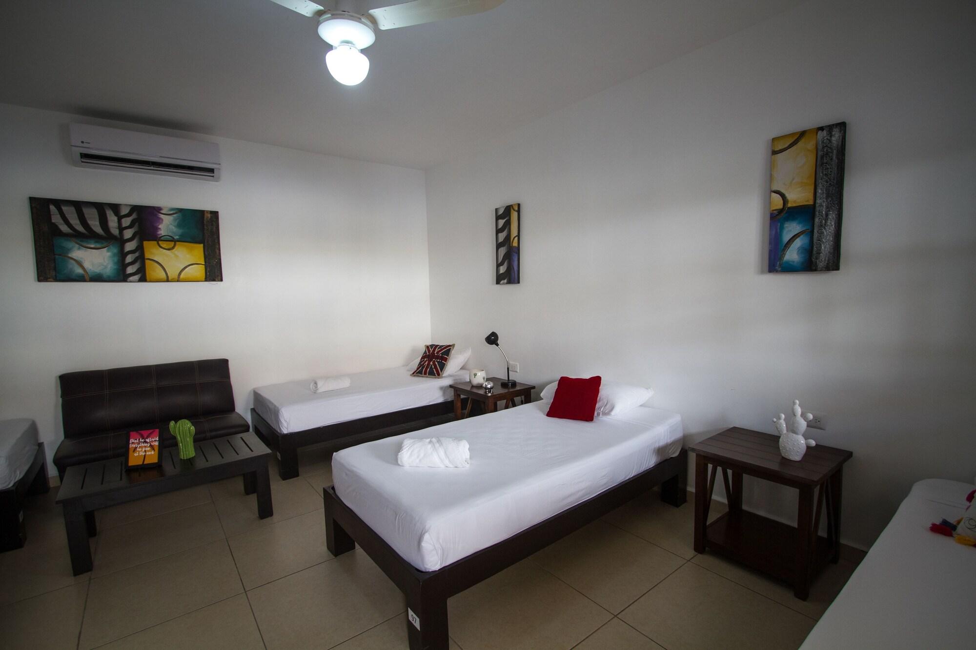 We Playa Hotel Playa del Carmen Luaran gambar