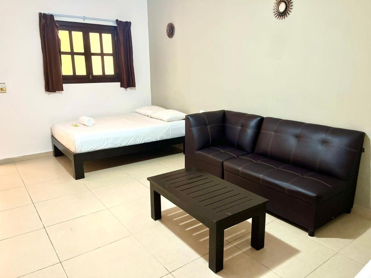 We Playa Hotel Playa del Carmen Luaran gambar