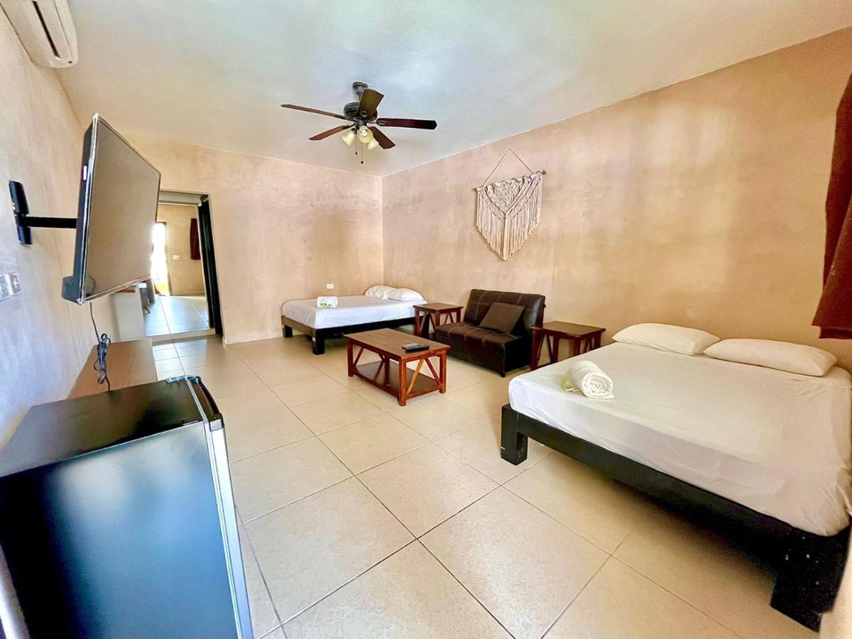 We Playa Hotel Playa del Carmen Luaran gambar