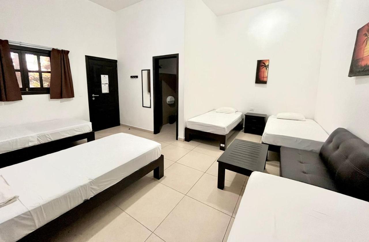 We Playa Hotel Playa del Carmen Luaran gambar