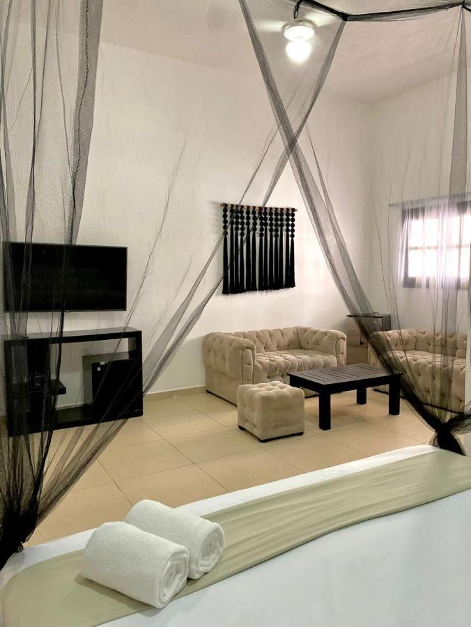 We Playa Hotel Playa del Carmen Luaran gambar