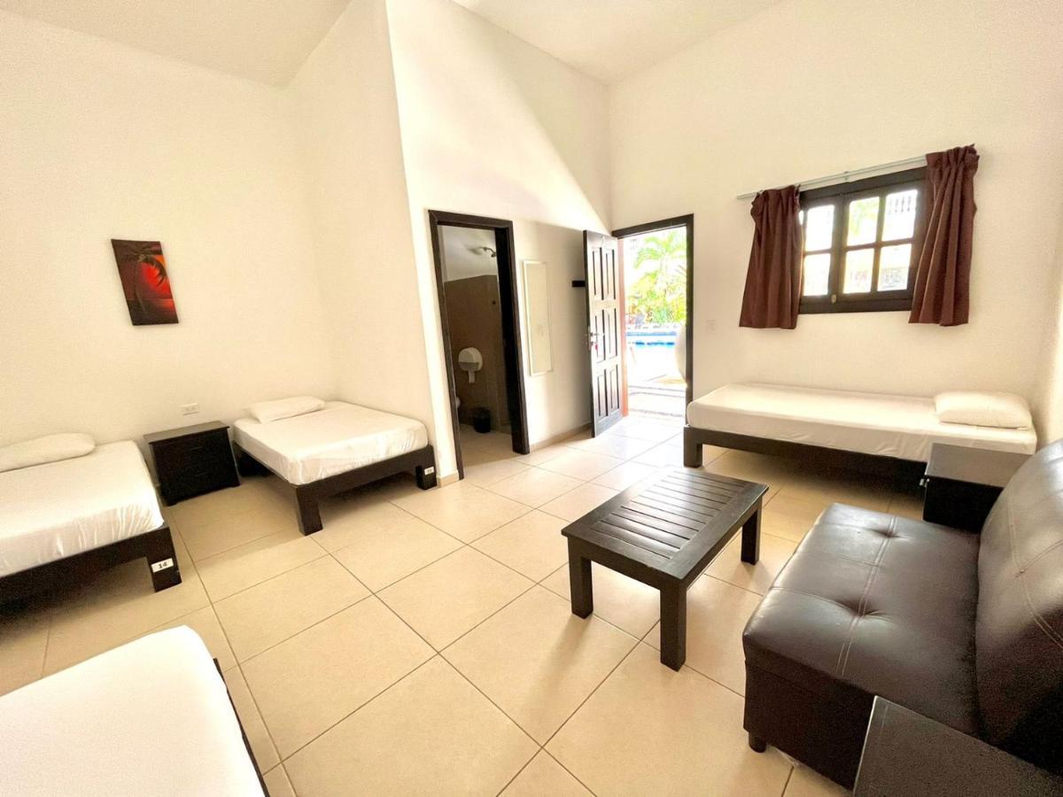 We Playa Hotel Playa del Carmen Luaran gambar